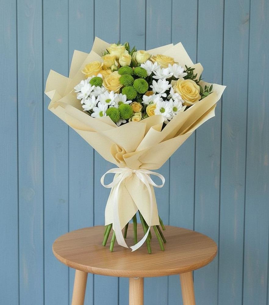 Букет цветов из: Хризантемы и Розы в Кудиново