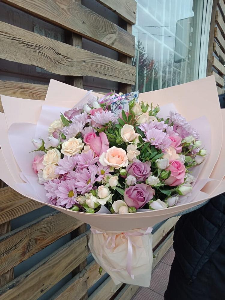 Букет цветов из: Розы и Хризантемы в Кудиново