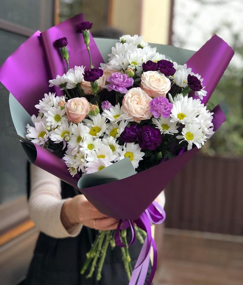 Букет цветов из: Хризантемы, Гвоздики и Розы в Кудиново