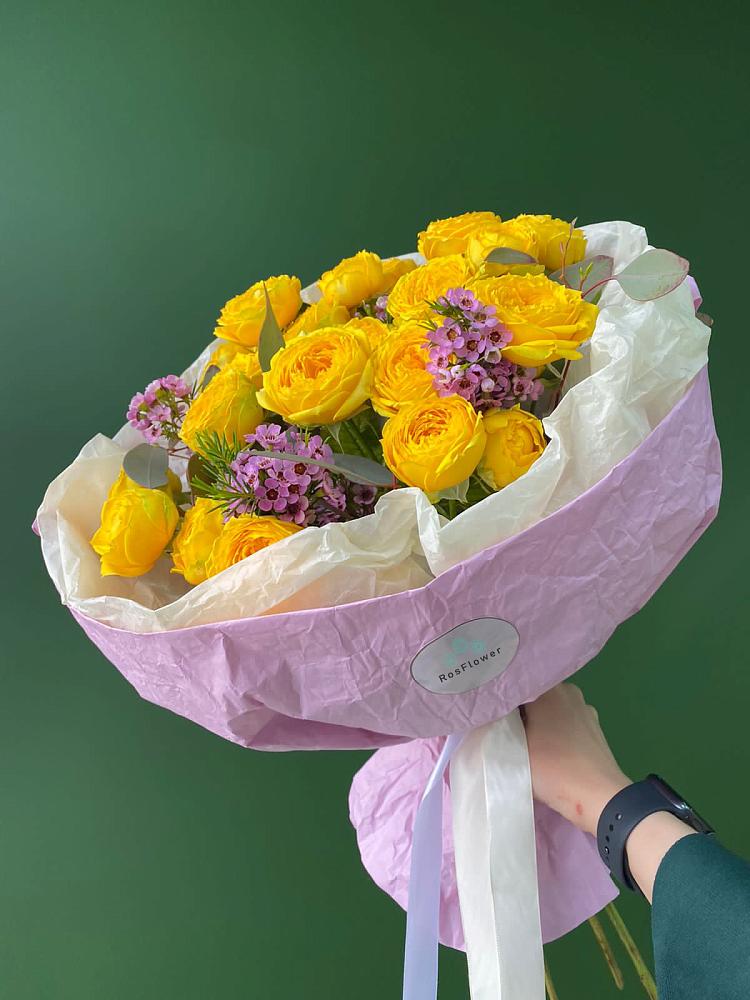 Кустовые желтые розы в Кудиново Букет Кустовые желтые розы в Кудиново
