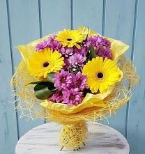 Букет цветов из:  Хризантемы и Герберы в Кудиново