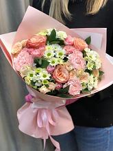 Букет нежные объятья в Кудиново Букет цветов из: Гвоздики, Розы и Хризантемы в Кудиново