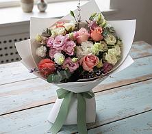 Букет цветов из:  Розы, Лизиантусы и Гвоздики #REPLACE_PRED# Кудиново