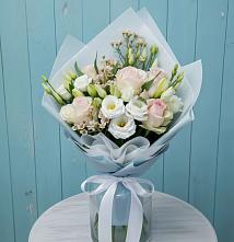 Букет цветов из:  Розы и Лизиантусы #REPLACE_PRED# Кудиново
